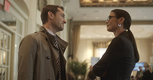 Jude Law and Catherine Zeta-Jones star in a scene from the movie "Side Effects." The Catholic News Service classification is L -- limited adult audience, films whose problematic content many adults would find troubling. The Motion Picture Association of America rating is R -- restricted. Under 17 requires accompanying parent or adult guardian. (CNS photo/Open Road)