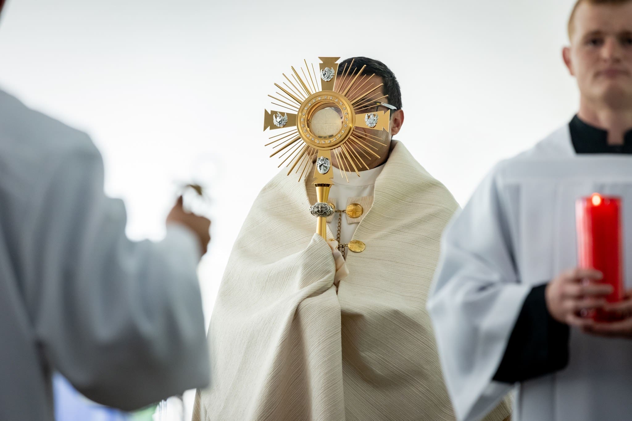 Traveling Monstrance for Vocations Comes “Full Circle”